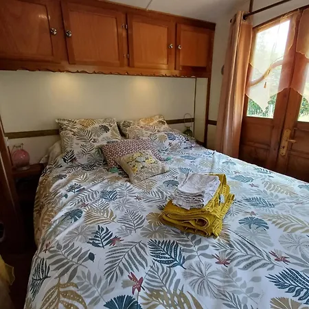 Roulotte Mon Reve En Normandie * Le Mesnil-Garnier